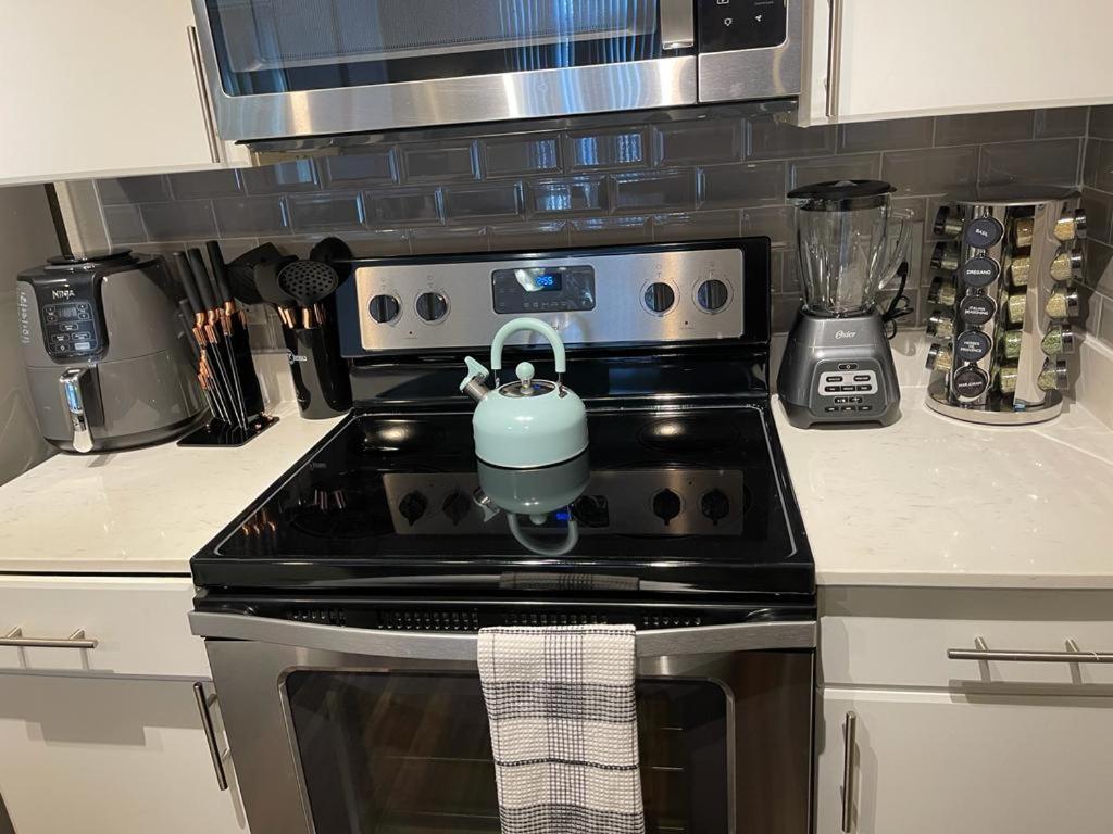 Charming 1,100 Sq Ft Near To The Shops At Legacy * Plano