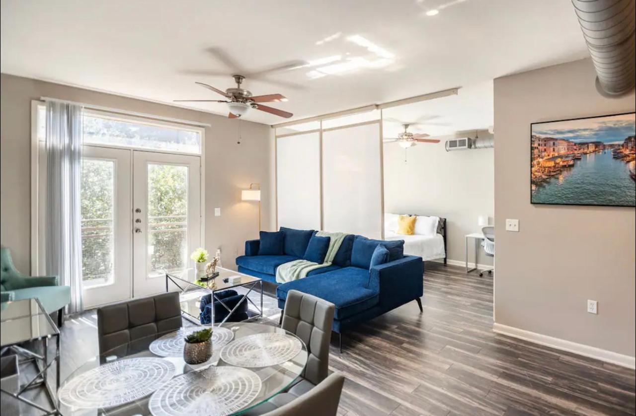 Charming 1,100 Sq Ft Near To The Shops At Legacy Plano