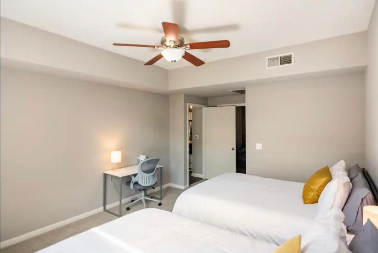 Apartment Charming 1,100 Sq Ft Near To The Shops At Legacy *